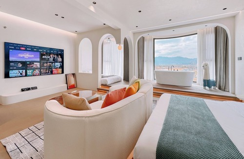Xiapu County Bed & Breakfast | The Resort Inn