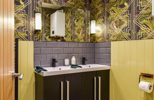 Ringwood House | The Retreat