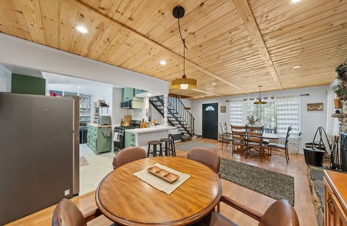 Pine Cove Cabin | The Ridge: Relax, Play & Unwind with a Hot Tub & Game Room