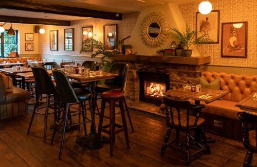 Compton Martin Hotel | The Ring 'O' Bells