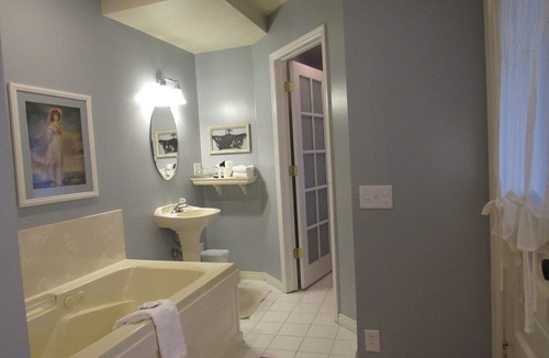 Logan Bed & Breakfast | The Riter Mansion