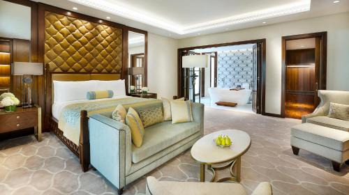 Jumeirah Beach Residence Resort | The Ritz-Carlton, Dubai