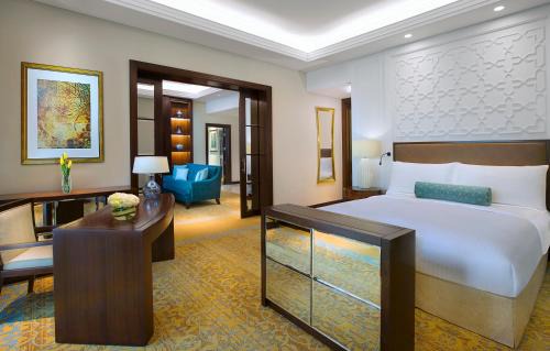Jumeirah Beach Residence Resort | The Ritz-Carlton, Dubai