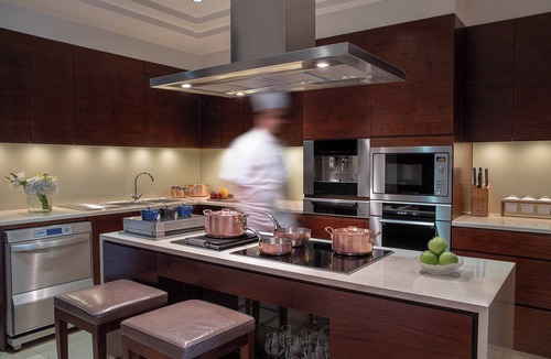 Jumeirah Beach Residence Hotel | The Ritz-Carlton, Dubai