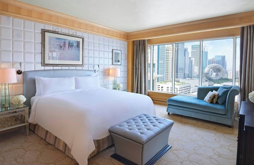 DIFC Hotel | The Ritz-Carlton, Dubai International Financial Centre