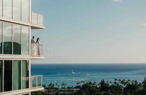 Waikiki Hotel | The Ritz-Carlton Residences, Waikiki Beach Hotel
