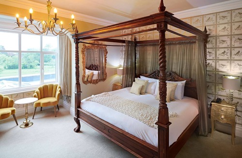 Harnham Hotel | The Riverside