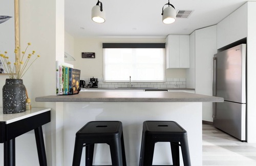 Riverside House | The Riverside Hideaway - A Tranquil Escape