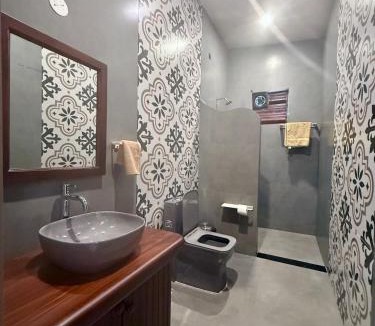 Mandrem Hotel | The Riverside
