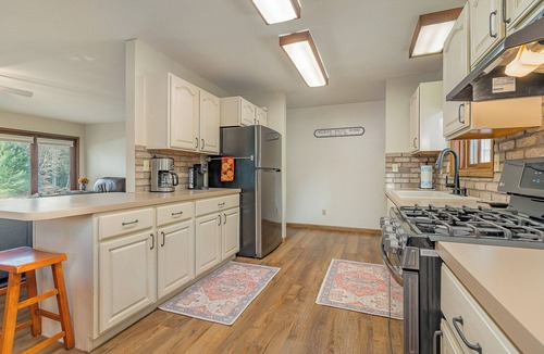 Gladwin House | The Riverside on Lakeshore Drive