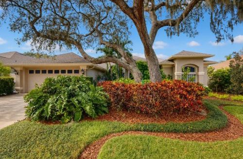 Boyette Springs House | The Riverview Estates