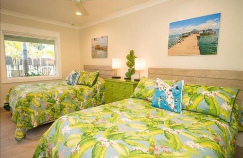 Anna Maria Resort | The Rod and Reel Resort Suite 7