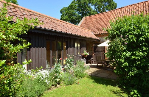 Aldborough House | The Roost - One Bedroom House, Sleeps 2