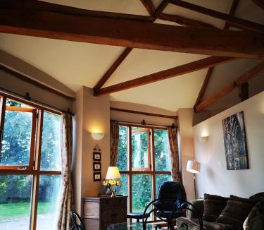 Albrighton Apartment | The Round House at Boningale Manor
