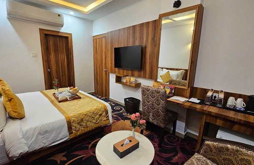 Patna Hotel | The Royal Bihar