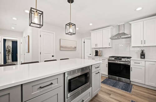 Royal Oak House | The Royal Hideaway - Your Stylish Retreat in Royal Oak!