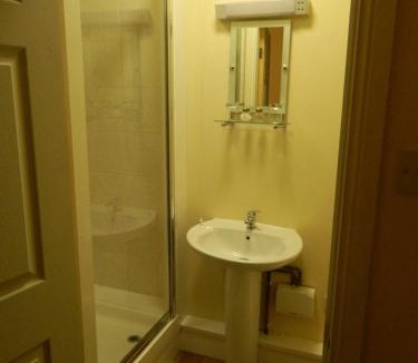 Durham Hotel | The Royal Oak