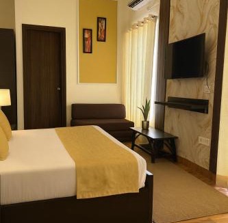 Bhongir Hotel | The Ruby Resort, Vrindavan # Prime Location # Luxury Rooms # Near Prem Mandir # Restaurant # Big Lawn # Big Parking # By Nandan Group #