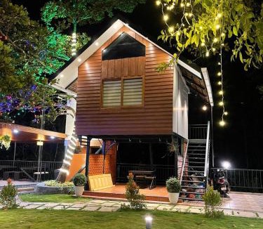 Devikolam Hotel | The Rustic Manor