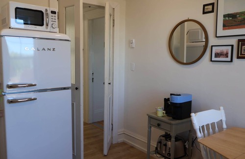 Victoria Villa | The Rustico Suite | 2-Bedroom Luxury with Private Kitchenette & Ensuites - Sleeps 4