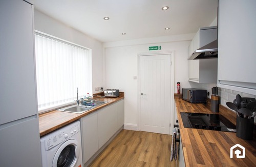 Ryton House | The Ryton – your perfect home away from home!