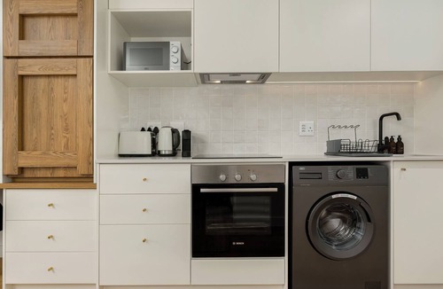 Sea Point Apartment | The Sage - Chic Studio in Vibrant Sea Point