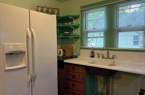 Bloomington House | The Sage | Whimsical Cottage Near IU, Downtown | 2 BR ·1 Bath ·Sleeps 5