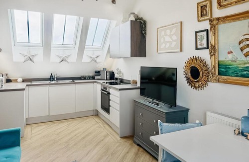 Whitstable House | The Salt Yard Villa 3 - Uk52113