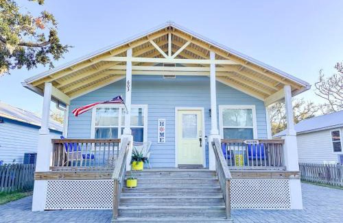 Vilano Beach Villa | The Salty Anchor-Walk to Beach-Boat Ramp-Dogs OK