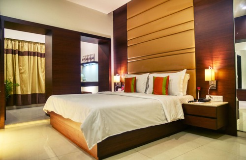 Kolkata Hotel | The Samilton
