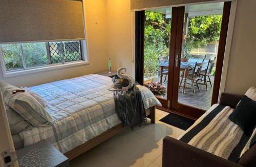 Alexandra Hills House | The Sanctuary on William - Nature Reserve Hideaway