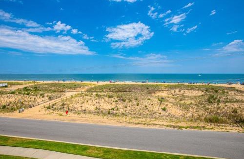 Sandbridge Apartment | The Sandbridge Dunes - Ocean Watch 210