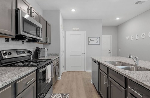 Mobile Apartment | The Saraland