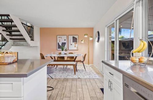 Casa Granada East Townhouses Apartment | The Scott Pad - Remodeled space, large pool, centrally located in the heart of Scottsdale!