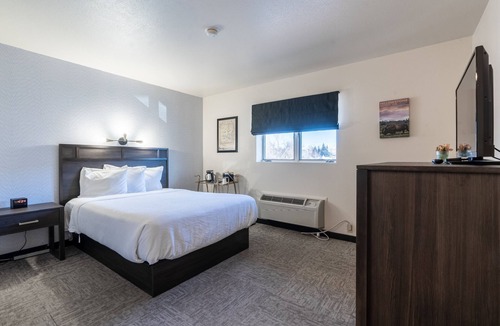 Cody Hotel | The Scout INN