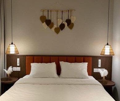 Suoi Nuoc Beach Hotel | The Seafront Condotel - Apec Mandala