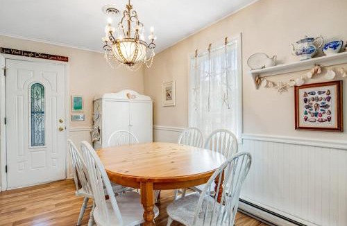 Caine Woods House | The Seashell Cottage