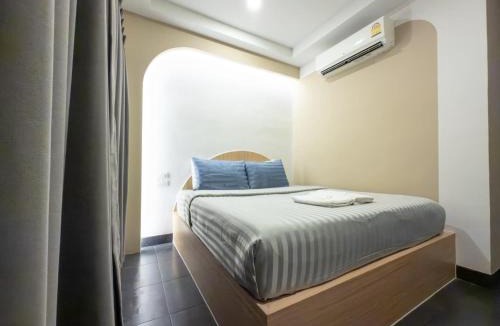 Koh Lan Hotel | The Seathru Koh Larn