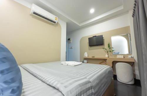 Koh Lan Hotel | The Seathru Koh Larn