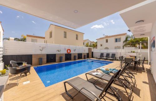 Pernera House | The Second Diamond Protara - 2' Walk to Beach