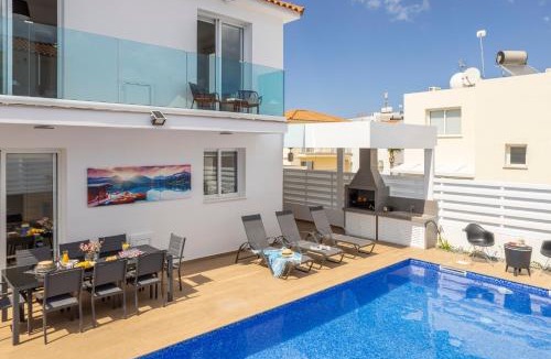 Pernera House | The Second Diamond Protara - 2' Walk to Beach