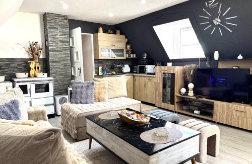 Virak House | The Secret Garden Retreat