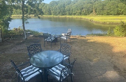 Wareham Center Cottage | The Secret Hide-Out Waterfront Cottage w/Kayaks and Fire Pit