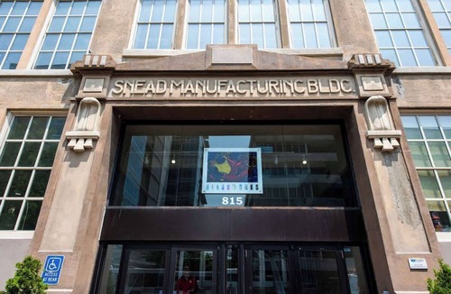 West Main Historic District Apartment | The Secretariat in Downtown Louisville with River View