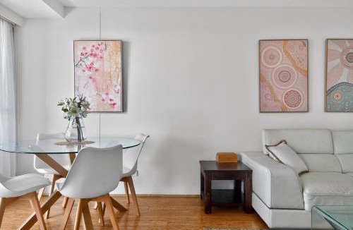 Bondi Junction Apartment | The Serene Urban Retreat - Harbour Views & Pool