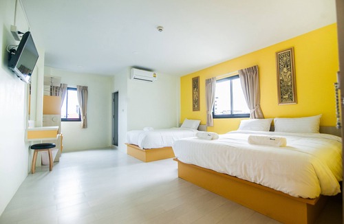 Khlong Maha Nak Hotel | The Seven Luck