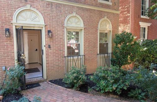 Capitol Hill Apartment | The Seventh at Eastern Market