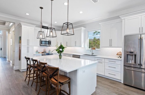 Naples Park House | The Shell Tree House just 5 minutes to the Beach