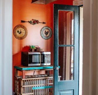 Staunton Apartment | The Shenandoah Suite