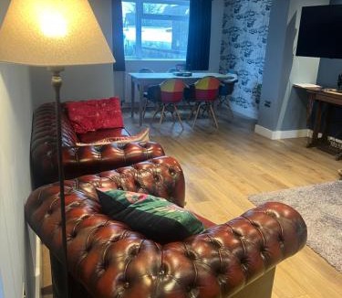 Gatehouse-of-Fleet Villa | The Ship Inn's Mill Cottage - Weavers Way